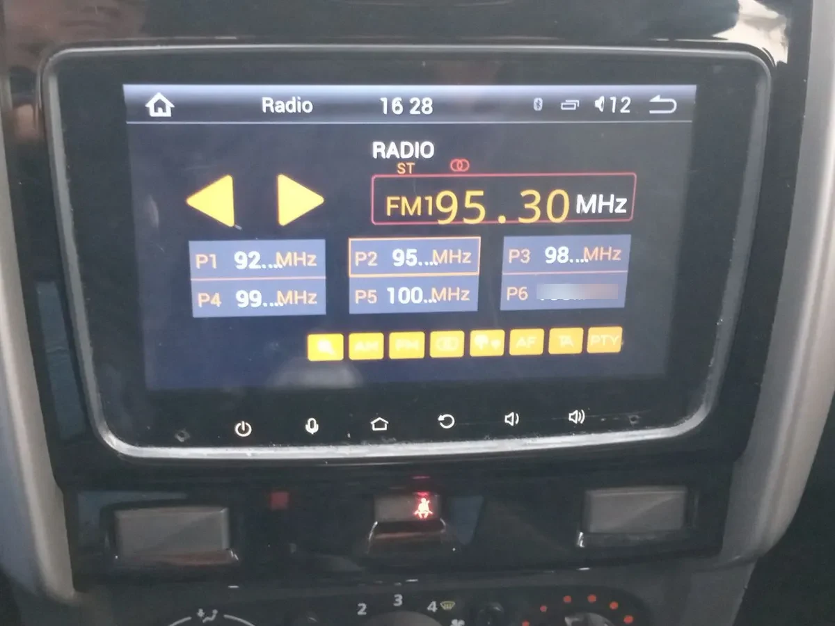 Renault Duster 1.6 Life 4x2 5mt 5p año 2020