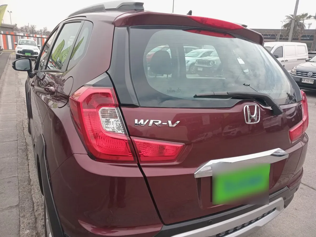 Honda Wr-V 1.5 Lx 4x2 Mt 5p año 2020