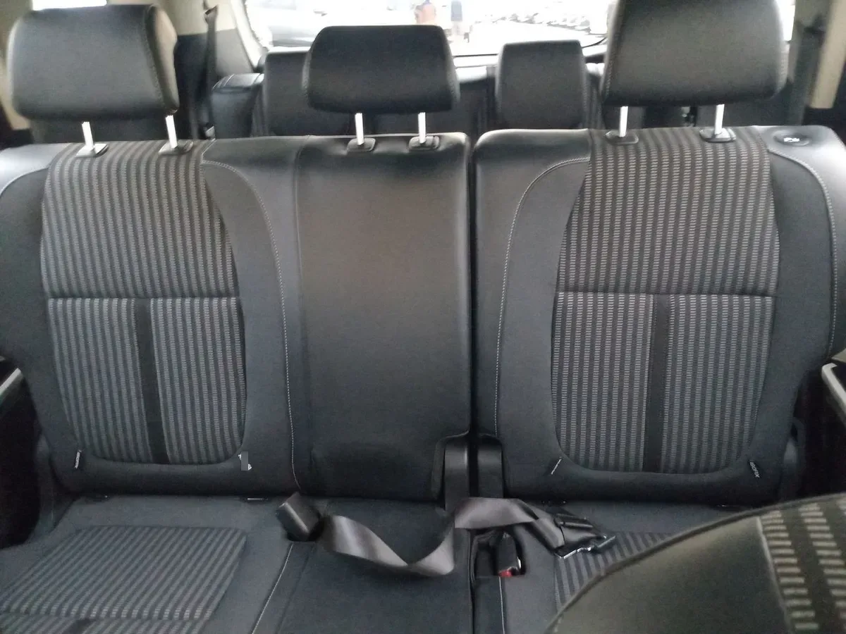 Kia Carens 1.4l Ex Turbo-Gdi 4x2 7dct At 5p año 2024