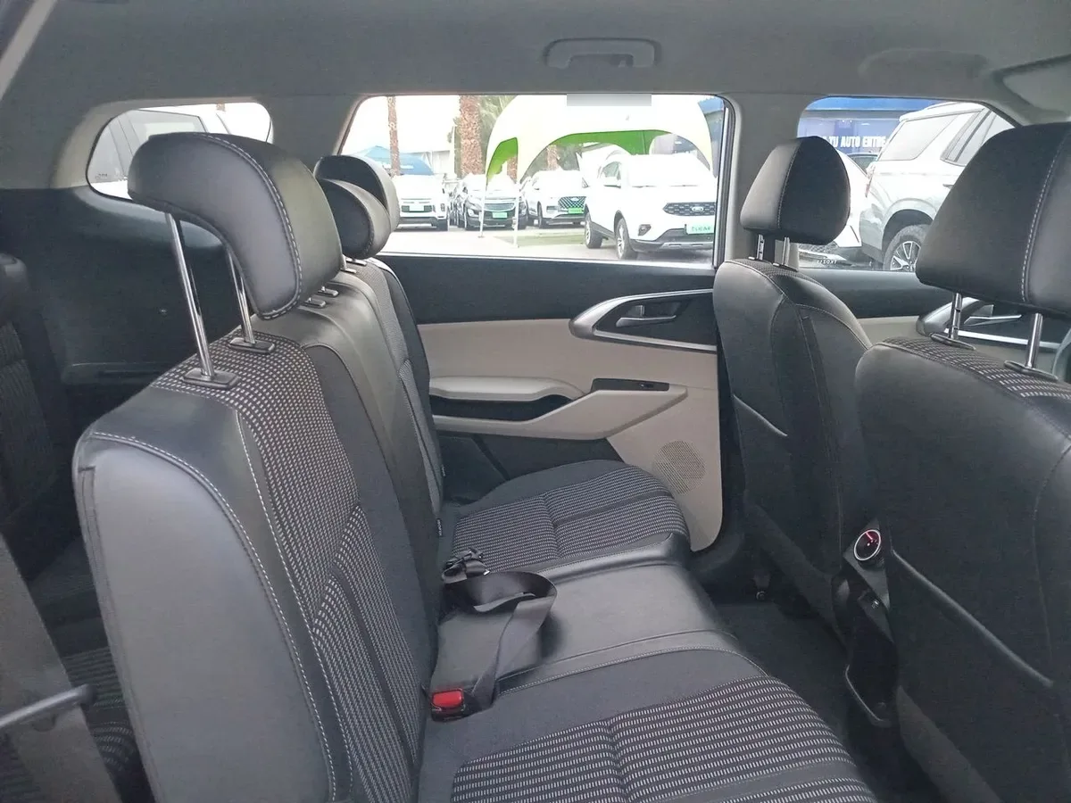 Kia Carens 1.4l Ex Turbo-Gdi 4x2 7dct At 5p año 2024