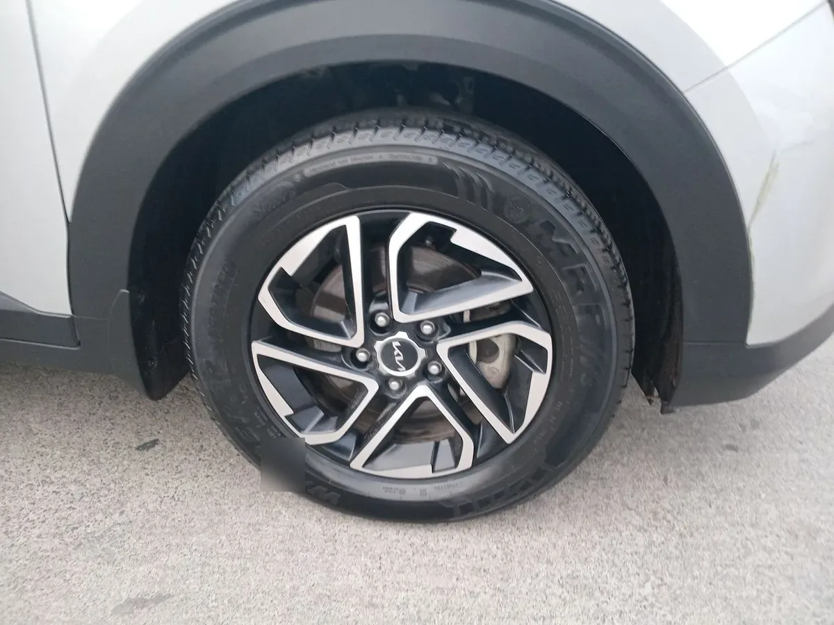Kia Carens 1.4l Ex Turbo-Gdi 4x2 7dct At 5p año 2024
