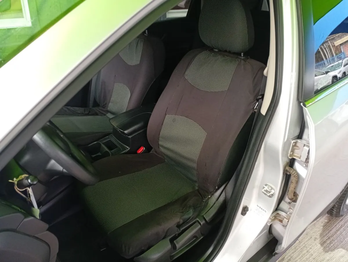 Nissan X-Trail 2.5 Sense 4x2 3row Cvt At 5p año 2021