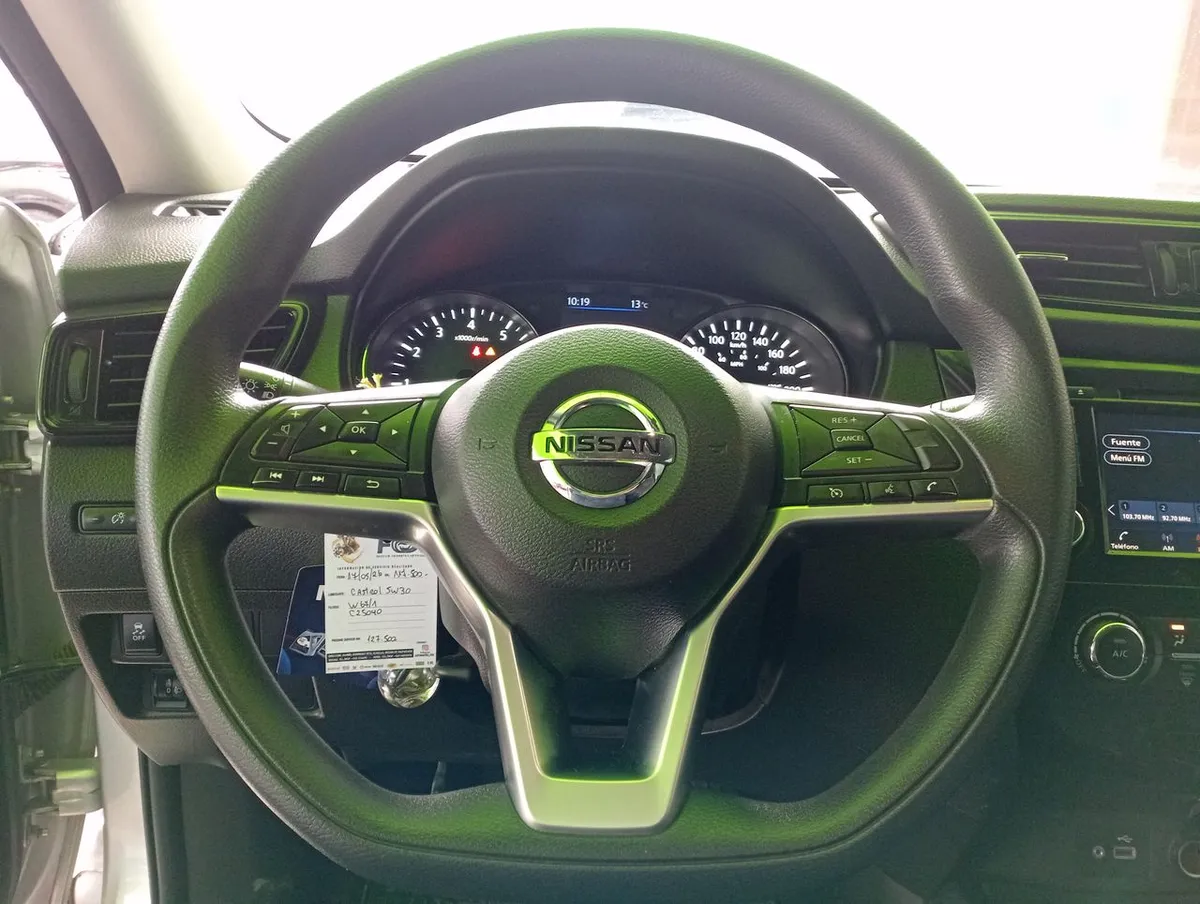 Nissan X-Trail 2.5 Sense 4x2 3row Cvt At 5p año 2021