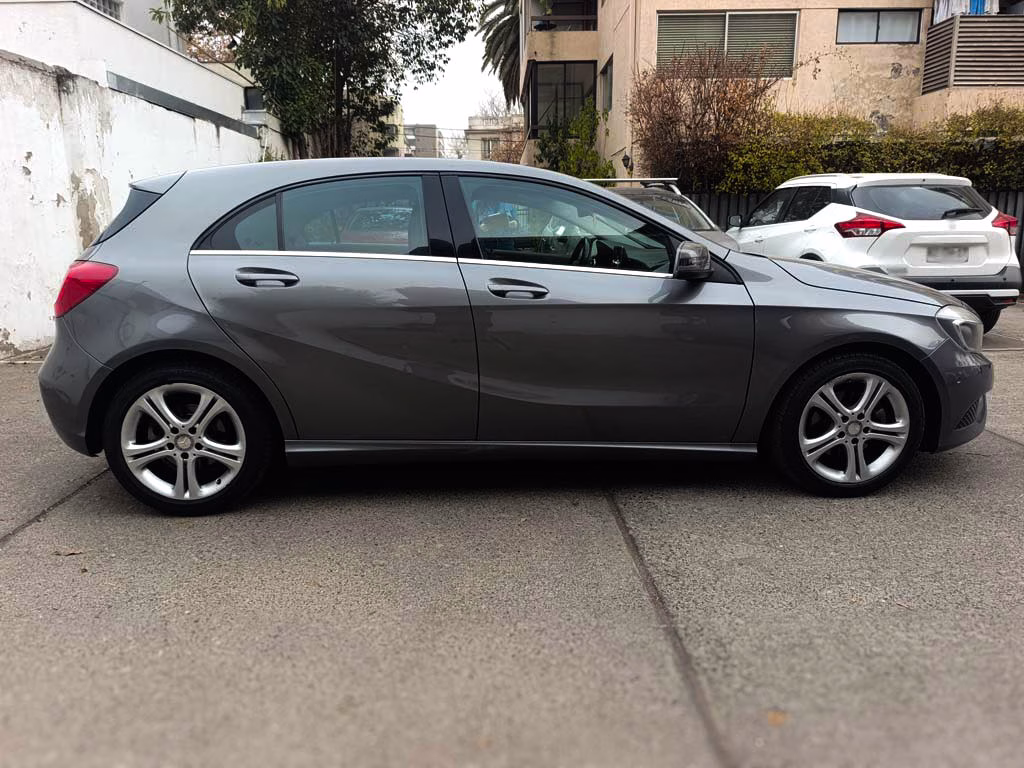 Mercedes-Benz A200 Blueefficiency año 2015