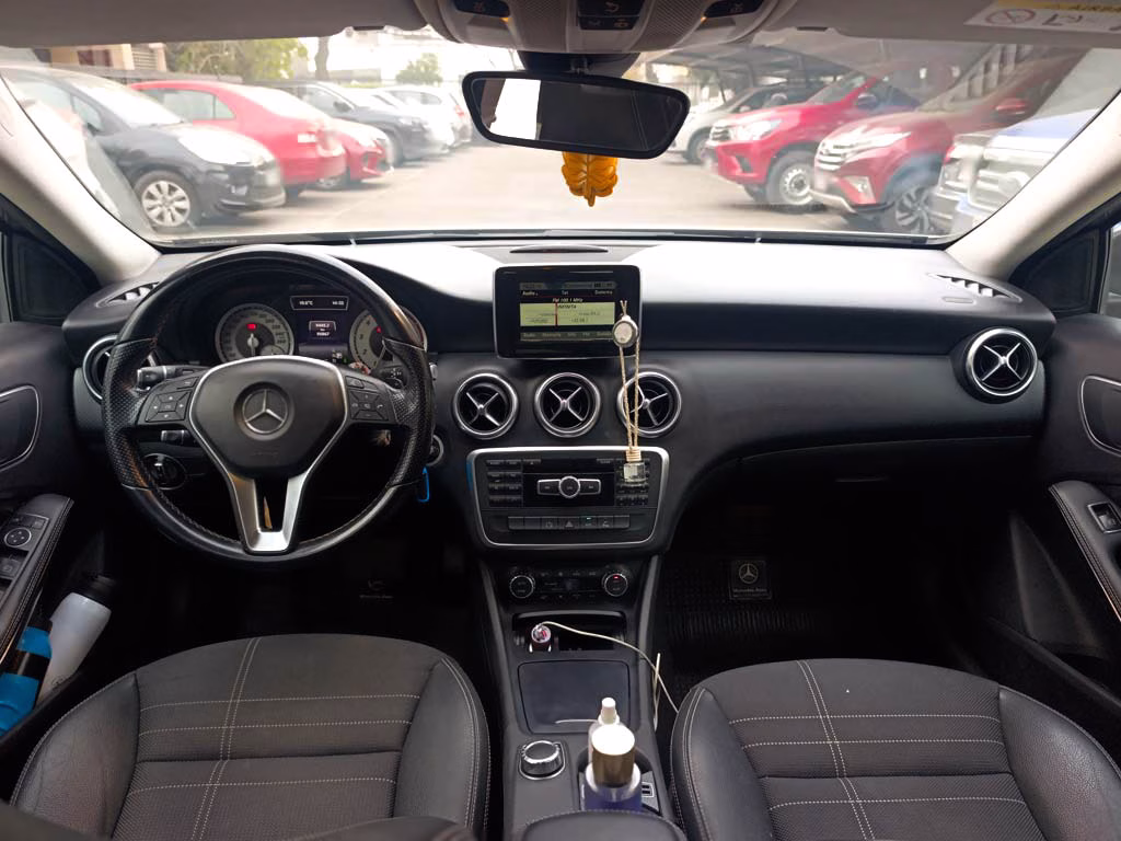 Mercedes-Benz A200 Blueefficiency año 2015