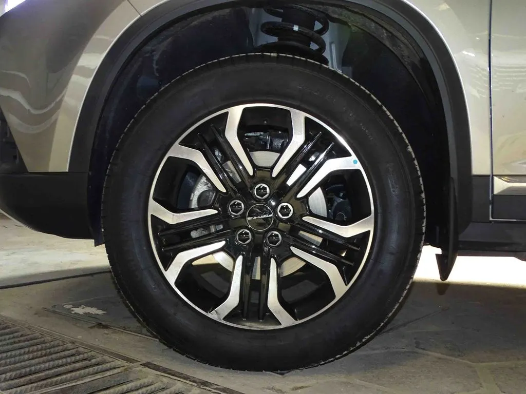 Dongfeng T5l 1.8 año 2025