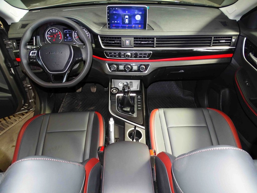 Dongfeng T5l 1.8 año 2025