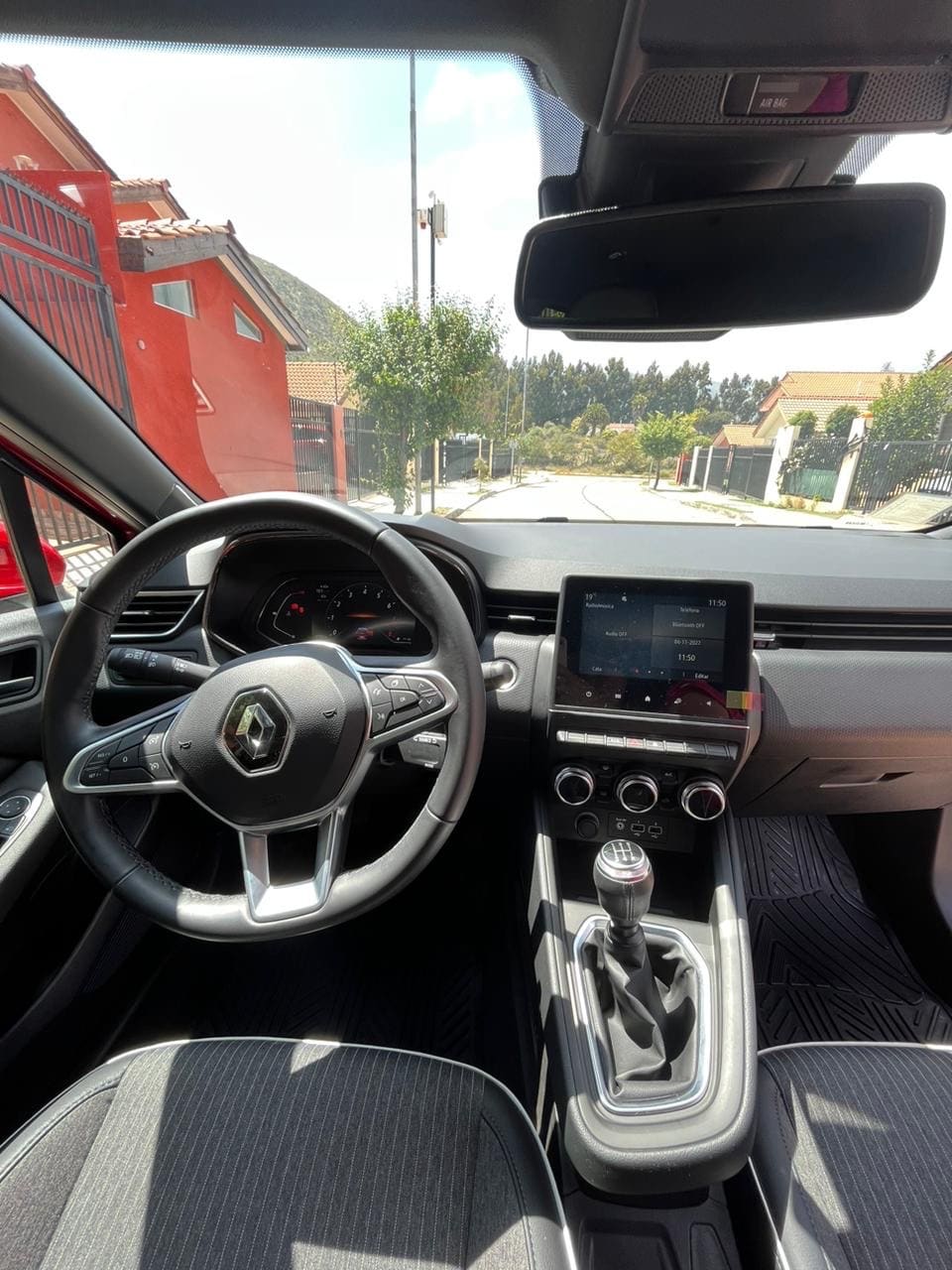 RENAULT CLIO 1.0 Intens Mt año 2022