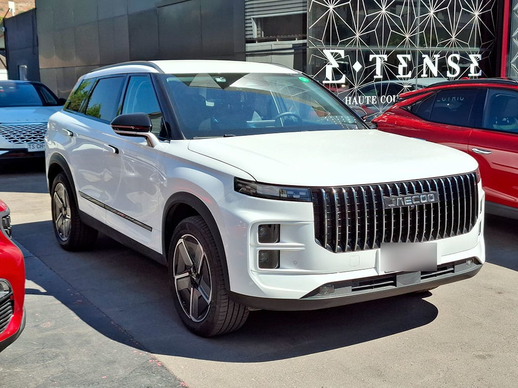Omoda J7 Shs Aaa año 2025