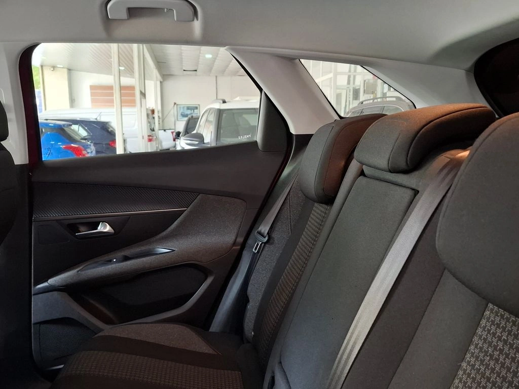 Peugeot 3008 Allure Pack año 2021