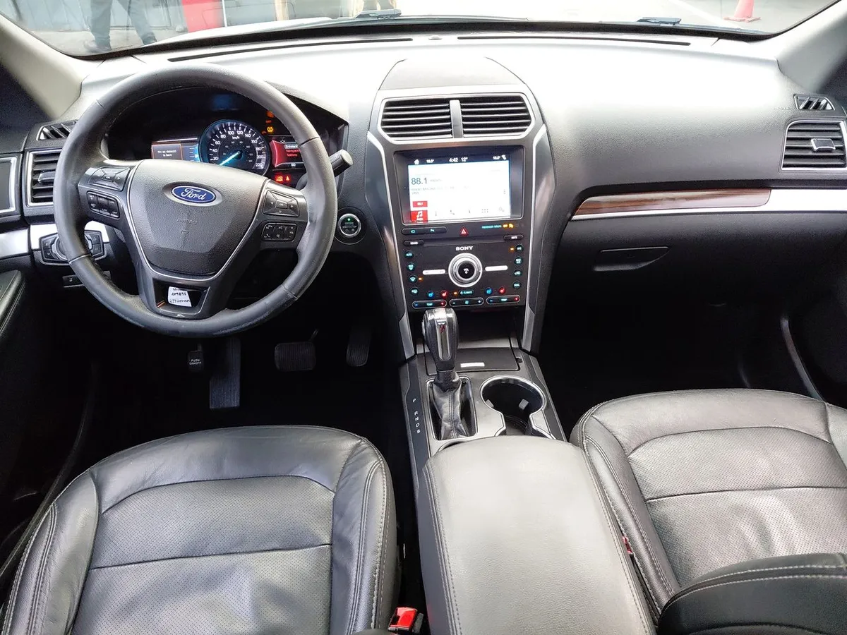 Ford Explorer 2.3 Limited 4x2 At 5p año 2019