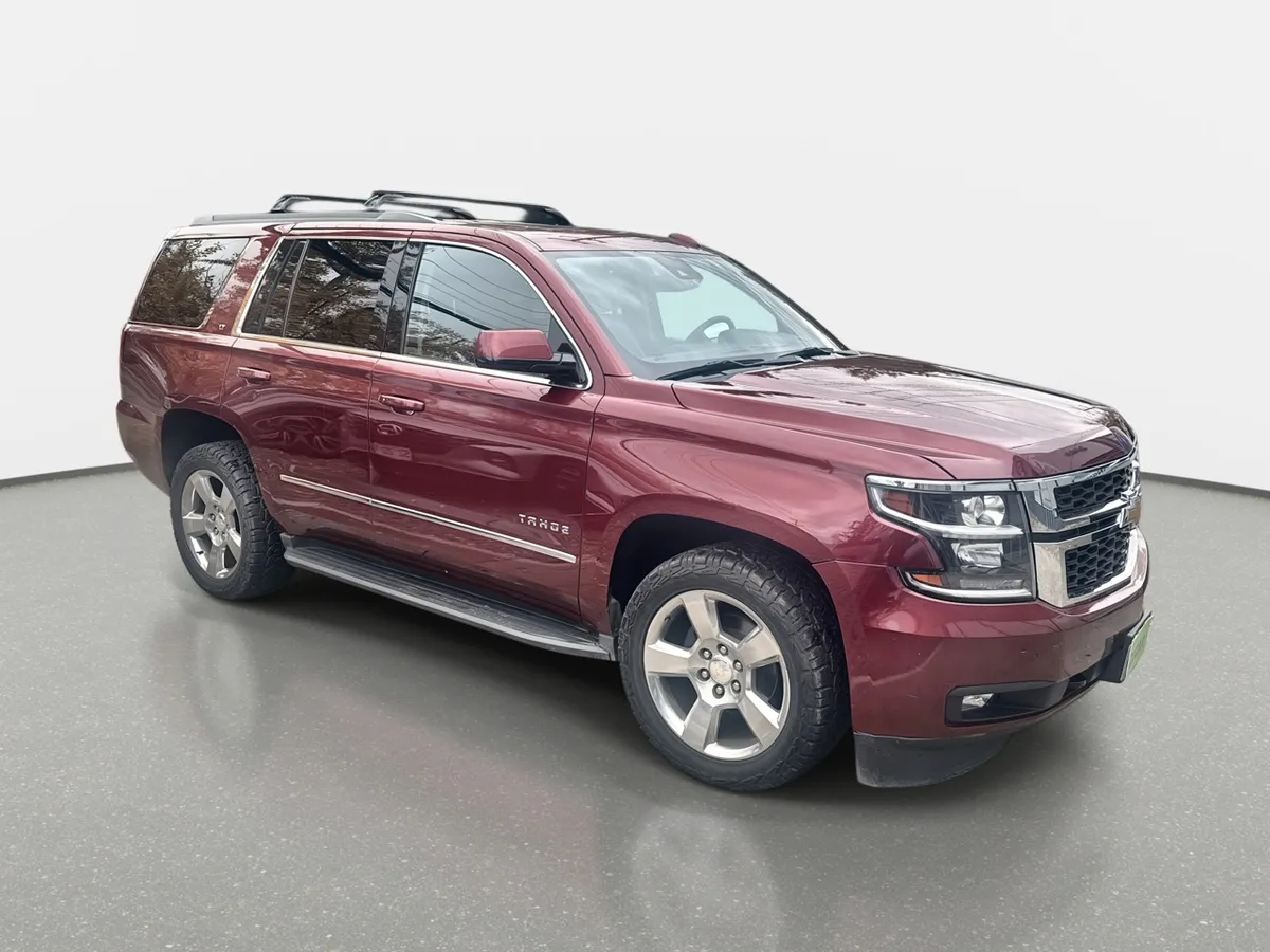 Chevrolet Tahoe 5.3 Z71 4x4 At 5p año 2021