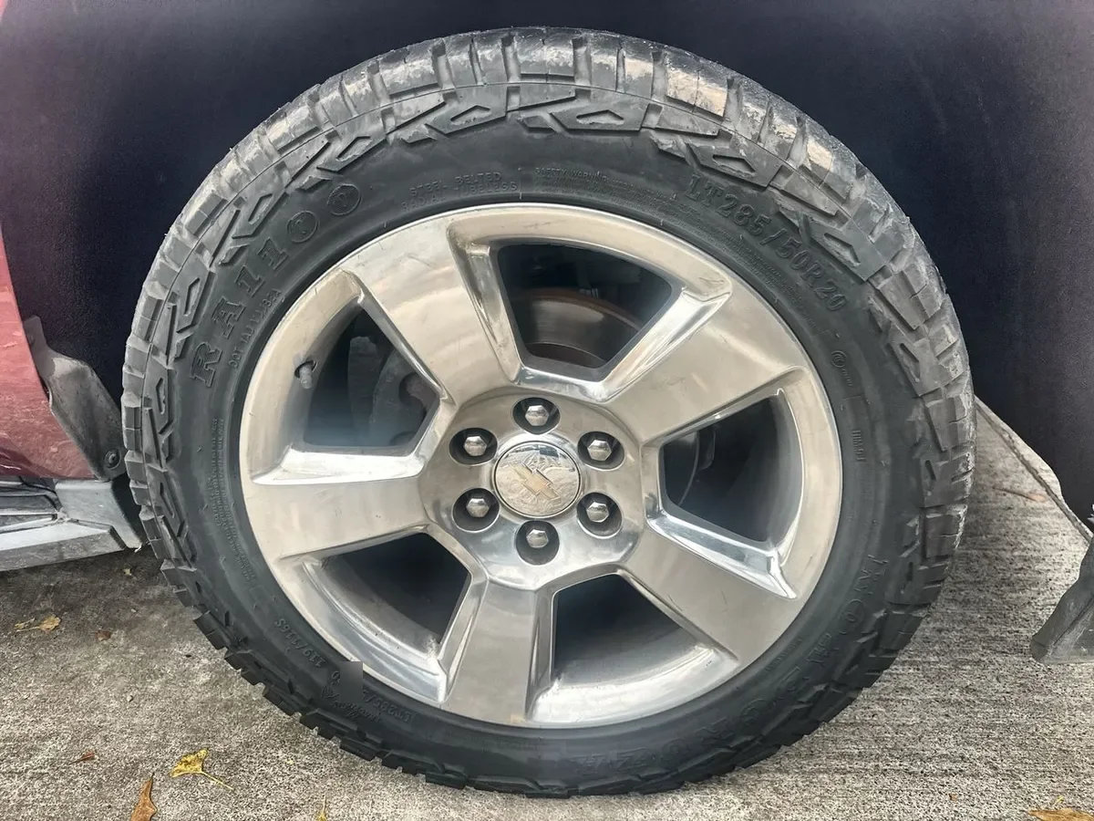 Chevrolet Tahoe 5.3 Z71 4x4 At 5p año 2021
