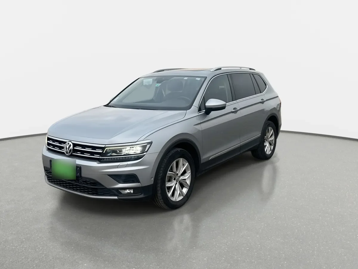 Volkswagen Tiguan 1.4 Tsi Hightline 4x2 3row At 5p año 2020