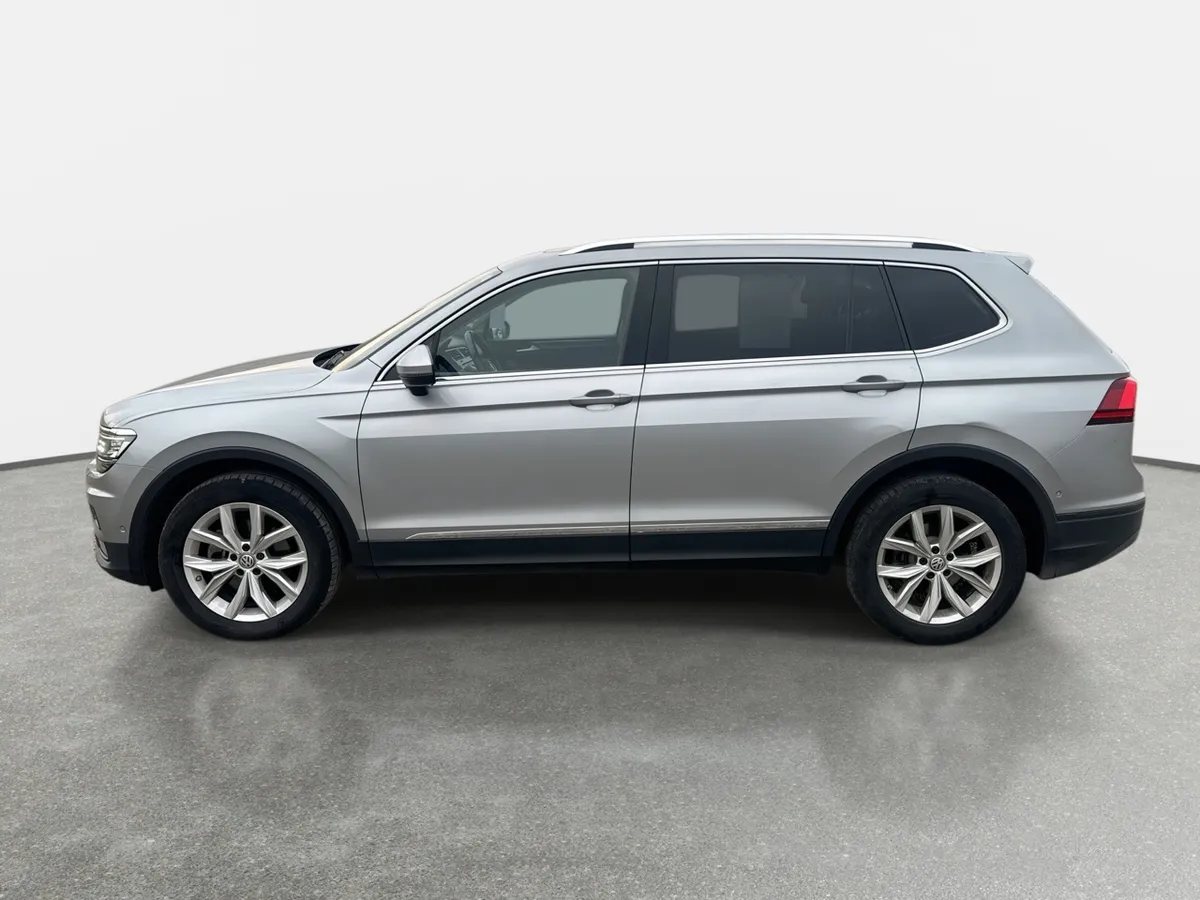Volkswagen Tiguan 1.4 Tsi Hightline 4x2 3row At 5p año 2020