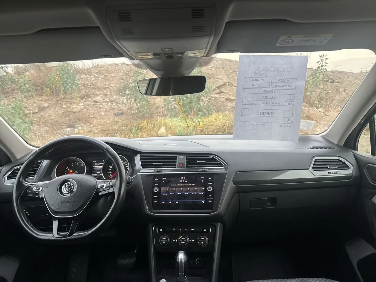 Volkswagen Tiguan 1.4 Tsi Hightline 4x2 3row At 5p año 2020