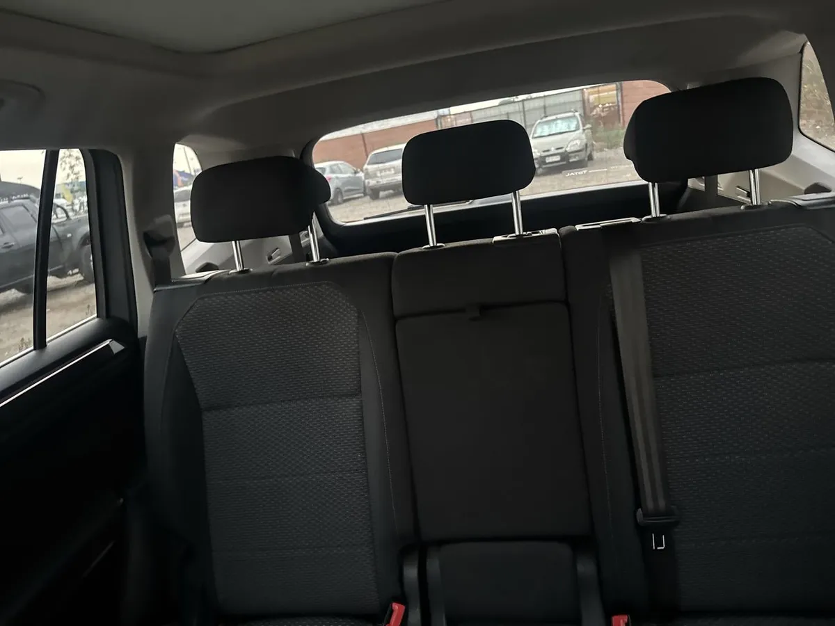Volkswagen Tiguan 1.4 Tsi Hightline 4x2 3row At 5p año 2020