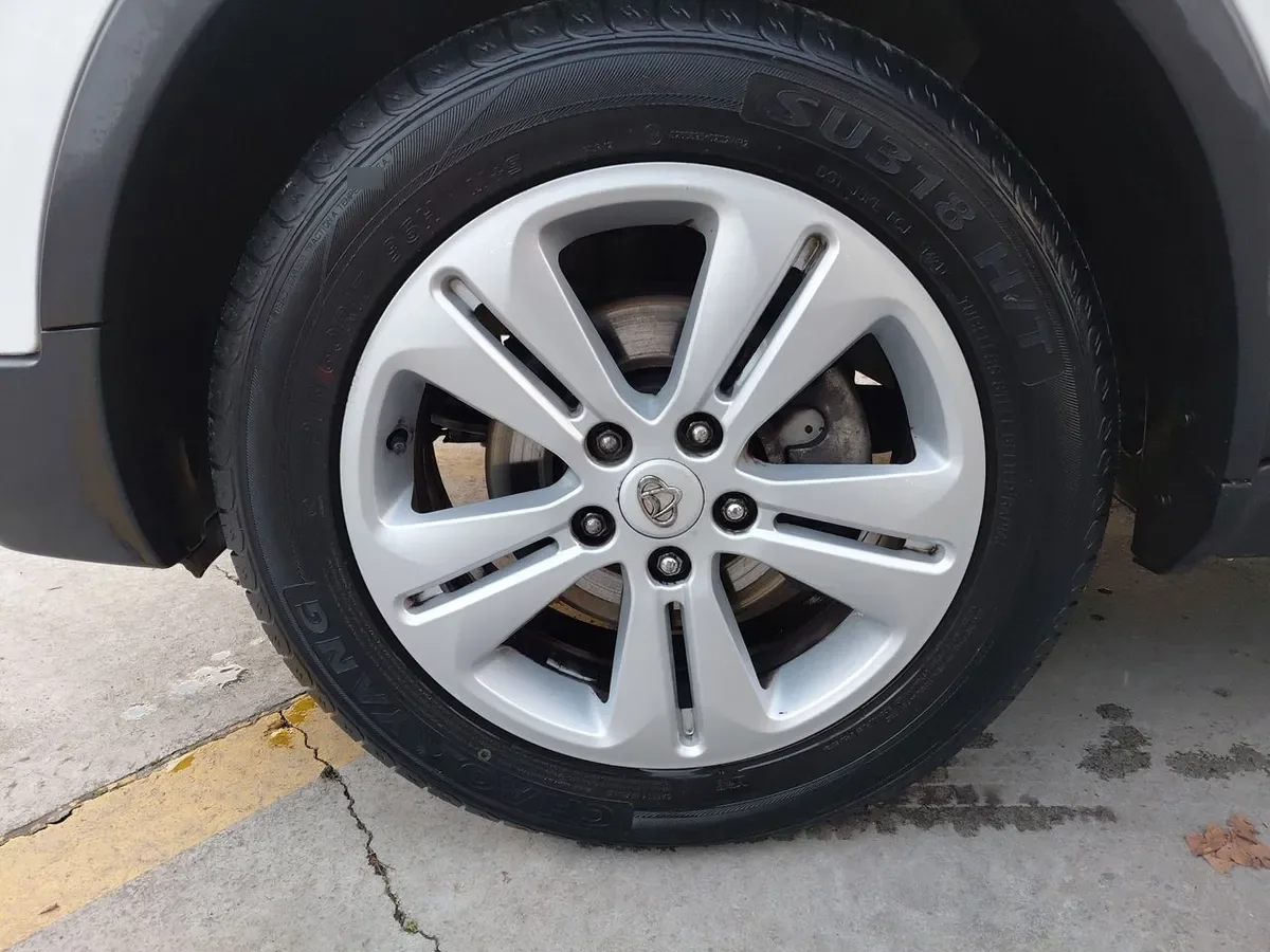 Changan Cx70 1.5t Elite 4x2 At 5p año 2021