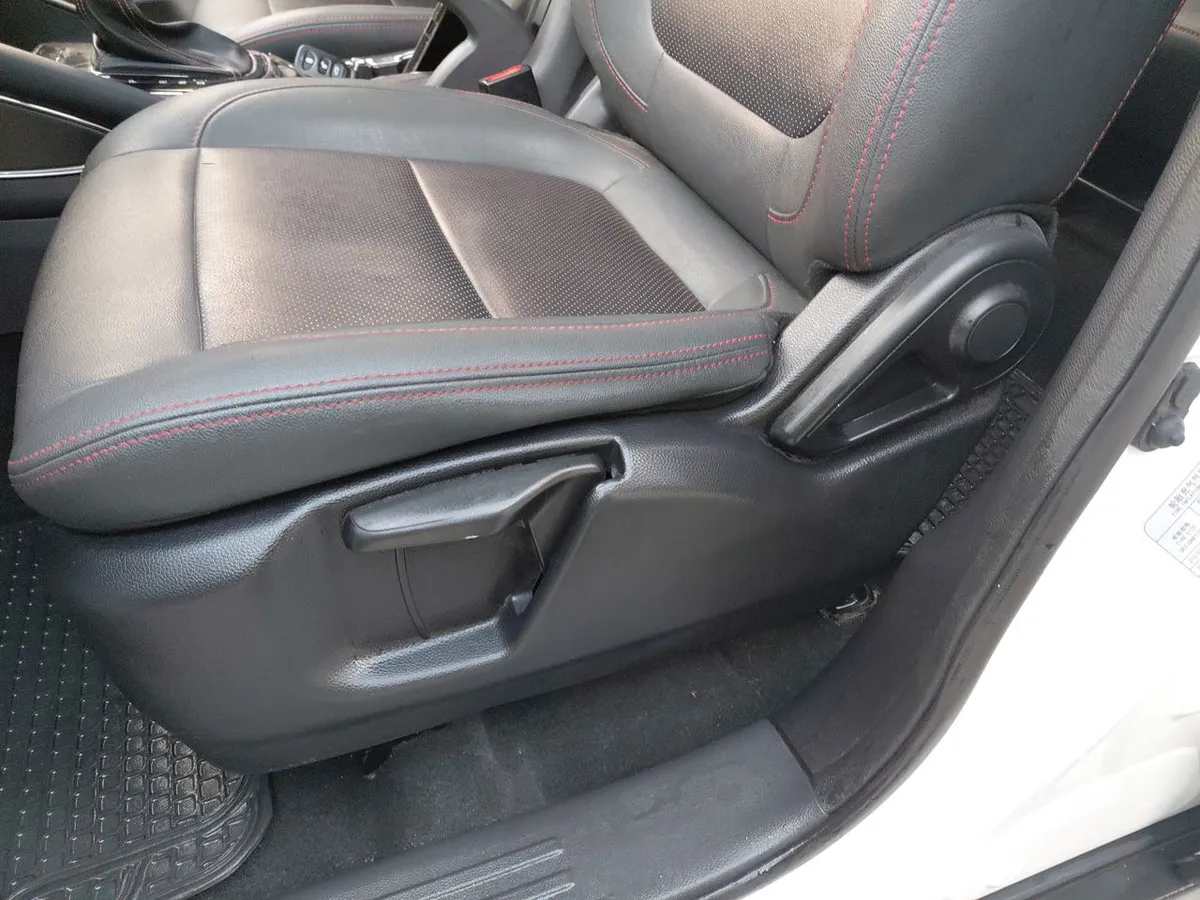 Changan Cx70 1.5t Elite 4x2 At 5p año 2021
