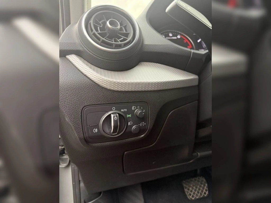 Audi Q2 1.4 Tfsi 4x2 S-Tronic At 5p año 2020