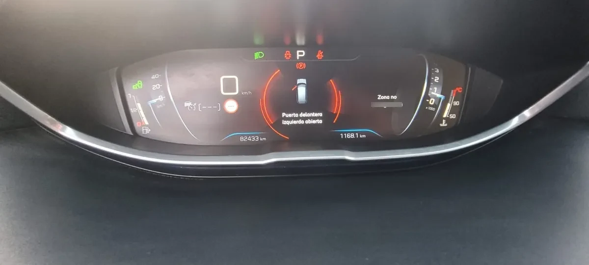 Peugeot 5008 1.6 Allure Turbo Thp 165hp E6 At año 2018