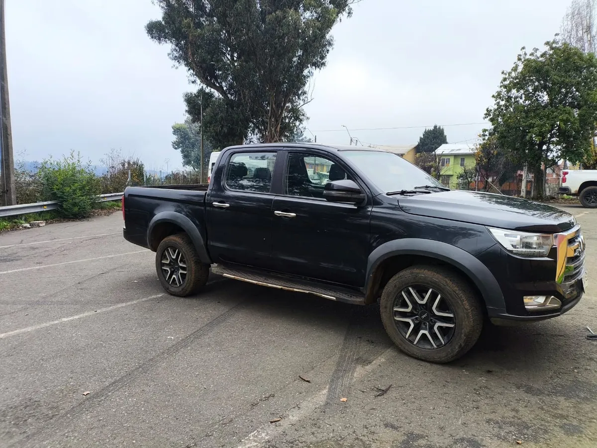JAC T8 2.0 Comfort Mt 4x4 Diesel año 2023