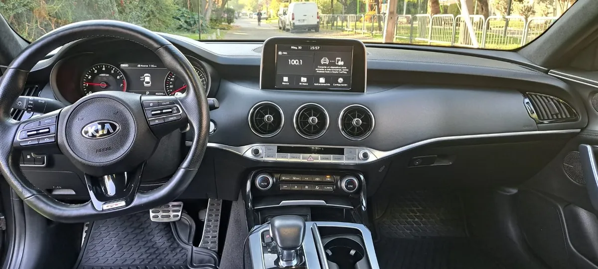 Kia Stinger Otra año 2018