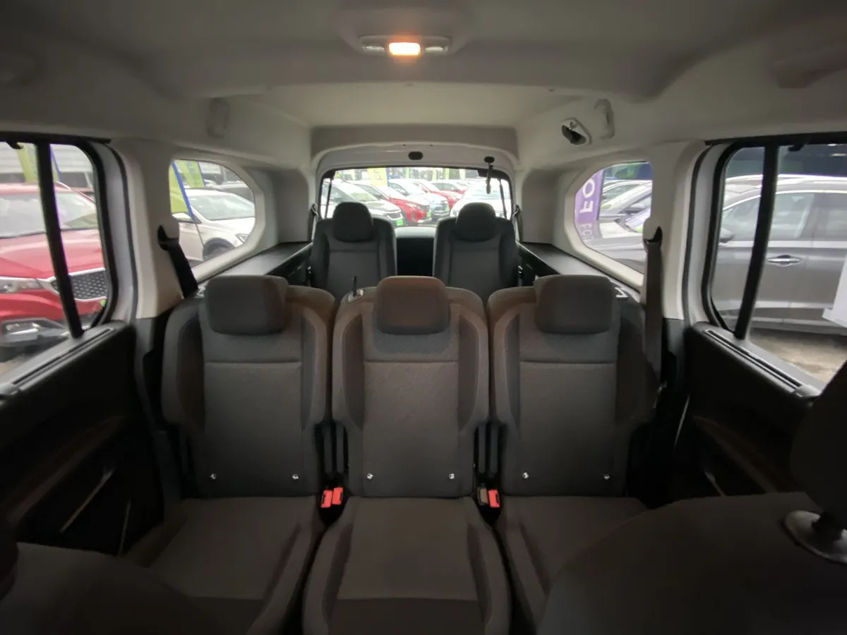 Peugeot Rifter 1.5 Allure Bluehdi Diesel 4x2 130hp Eat8 5p año 2023