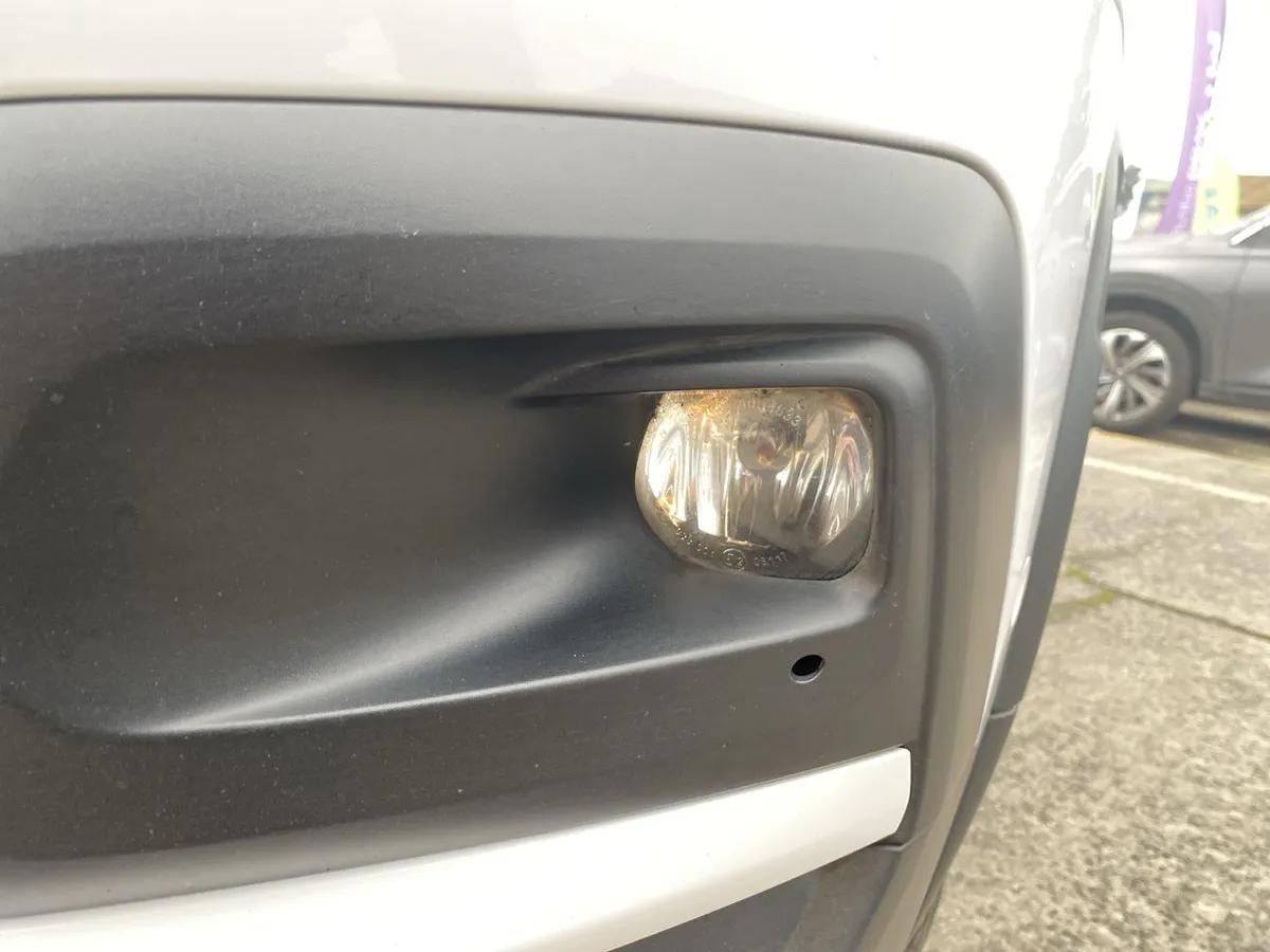 Peugeot Rifter 1.5 Allure Bluehdi Diesel 4x2 130hp Eat8 5p año 2023