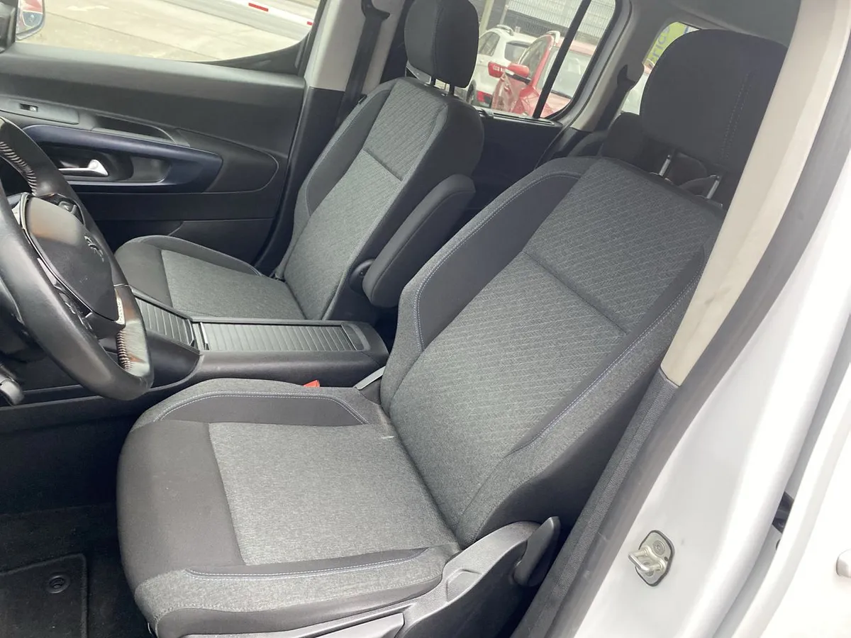 Peugeot Rifter 1.5 Allure Bluehdi Diesel 4x2 130hp Eat8 5p año 2023