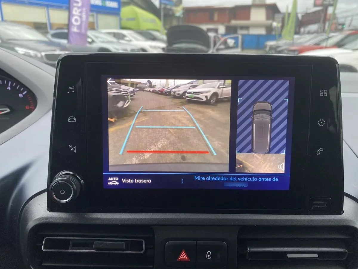 Peugeot Rifter 1.5 Allure Bluehdi Diesel 4x2 130hp Eat8 5p año 2023