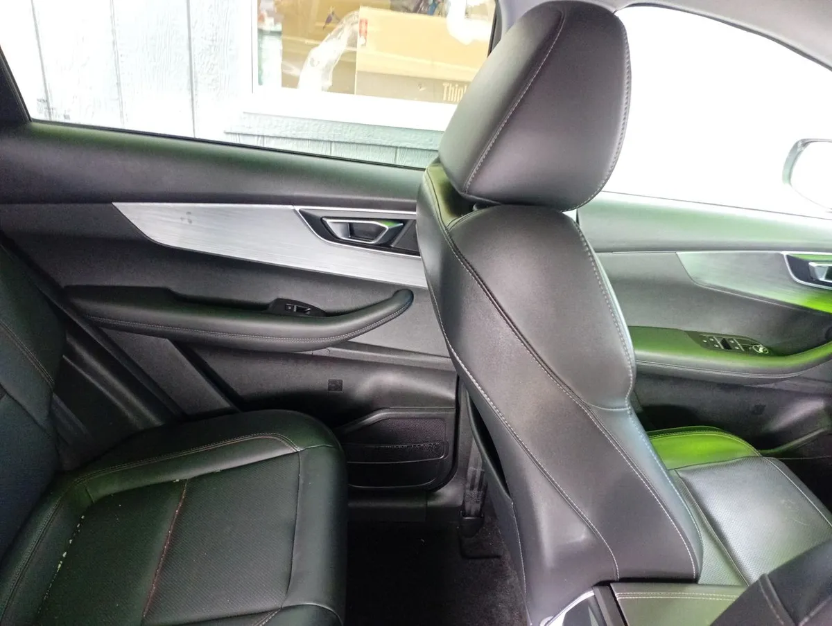 Chery Tiggo 7 Pro 1.5t Gls 4x2 Cvt At 5p año 2022