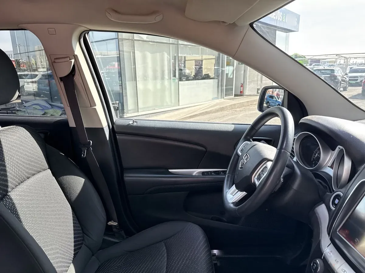 Dodge Journey 2.4 Rt 4x2 At 5p año 2018