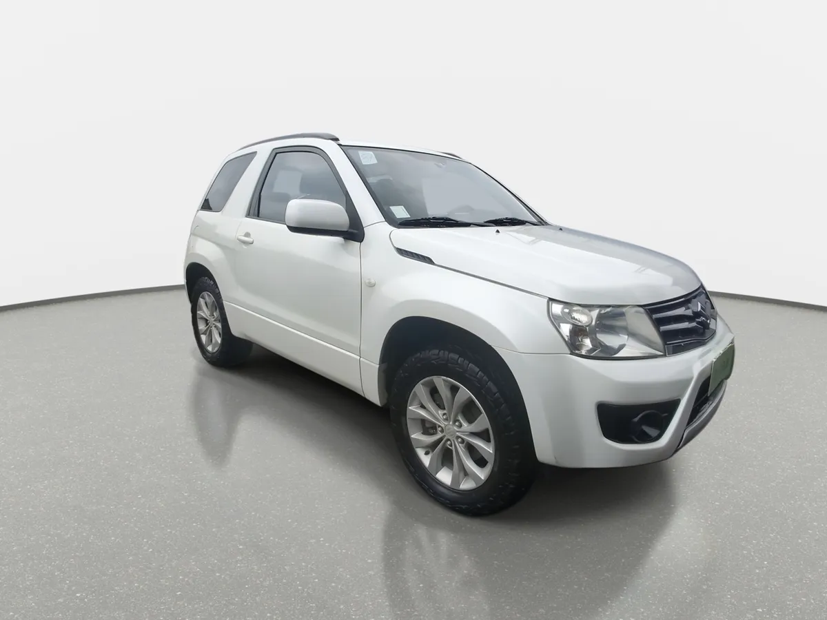 Suzuki Grand Vitara 2.4 Glx Nav 4wd Mt 3p año 2019
