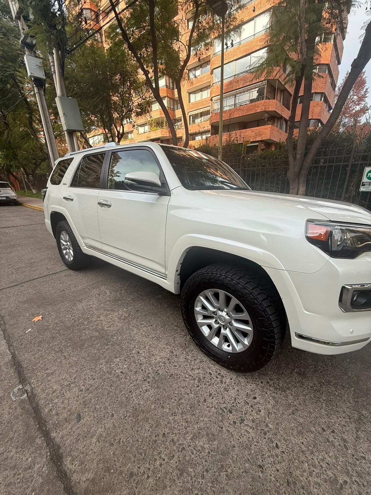 Toyota 4runner 4.0 Limited 62441 / 62451 At 4x4 año 2019