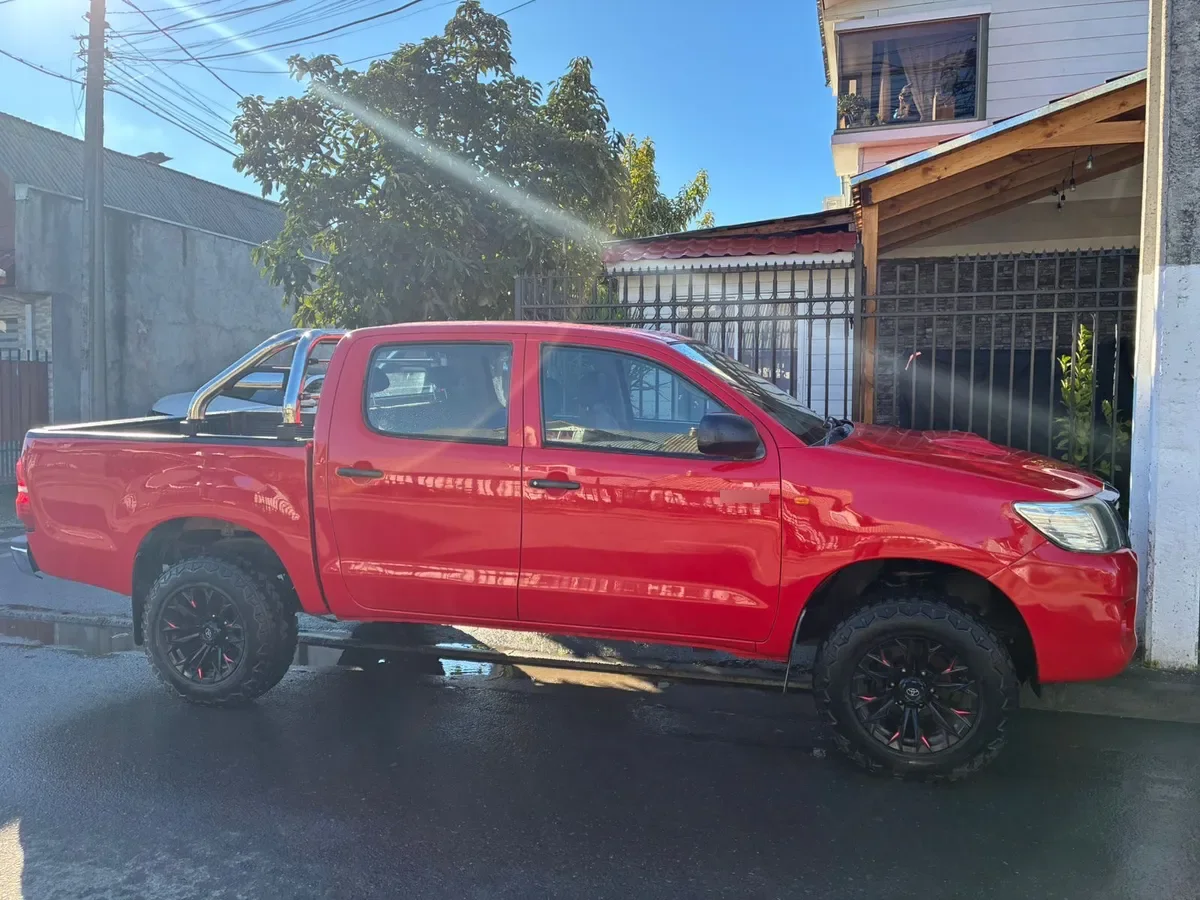 Toyota Hilux 2.5 Gps Mt 4x2 Diesel año 2015