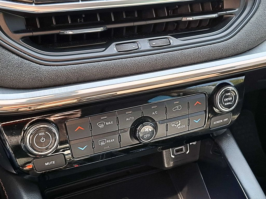 Jeep Commander 1.3 Limited At año 2026
