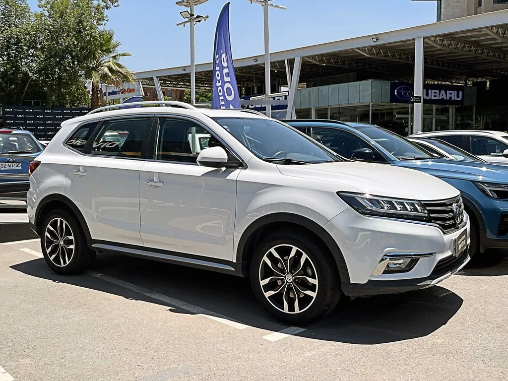 MG Rx5 4x4 2.0 At año 2023