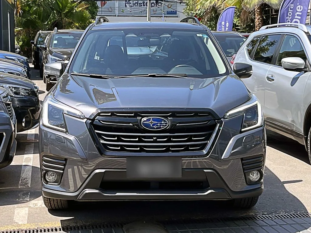 Subaru Forester 2.0i Dynamic Awd At 5p año 2023