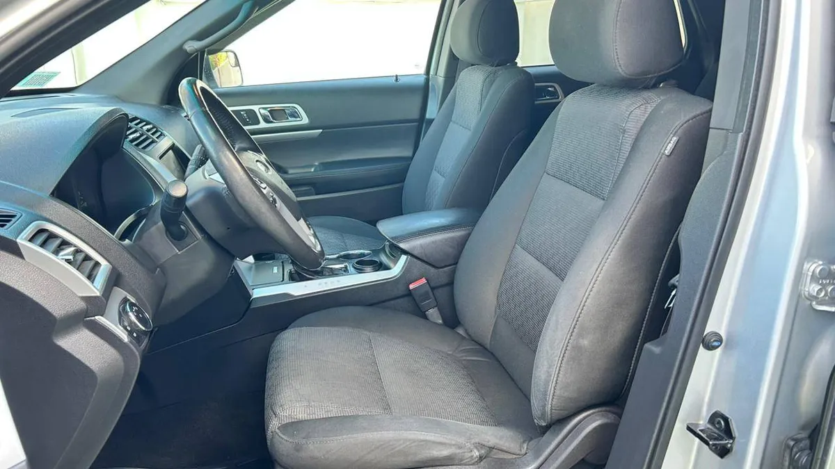 Ford Explorer Xlt 4x2 3.5 Aut año 2015