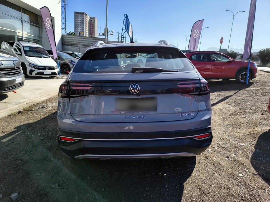 Volkswagen Nivus Highline año 2022