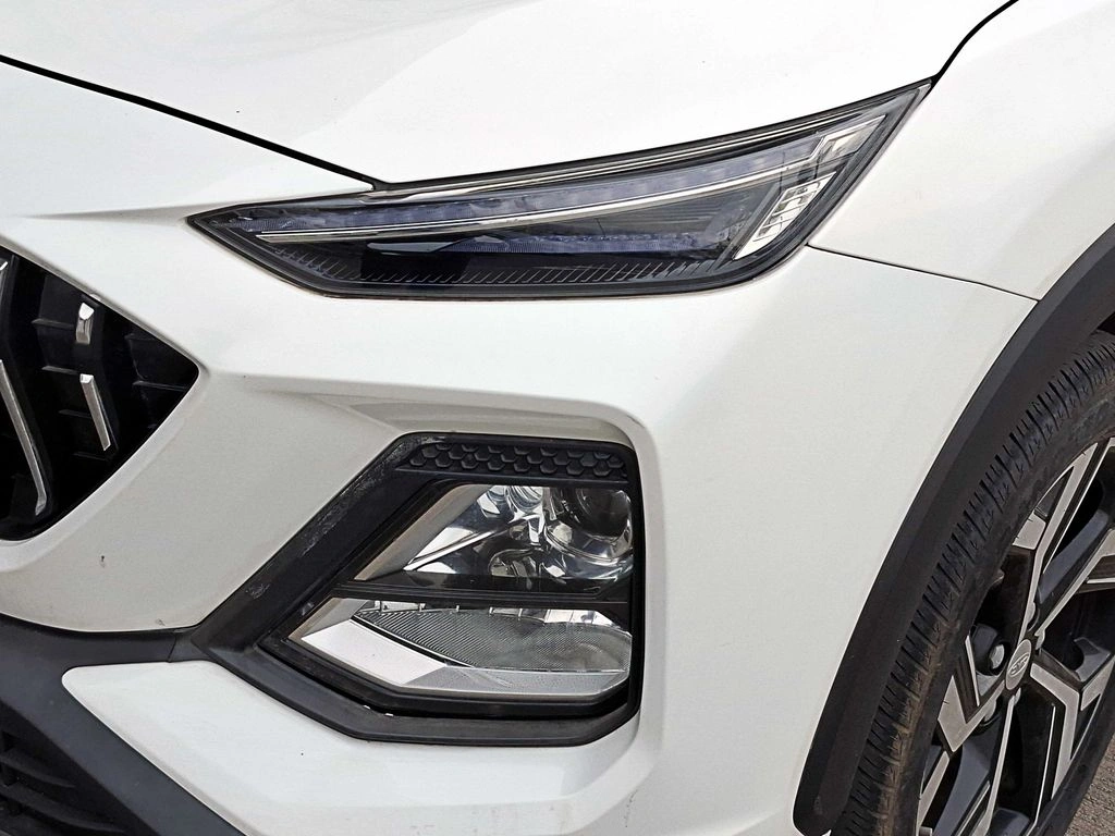 Jac Js8 1.5 Luxury Se 4x2 Dct At 5p año 2023