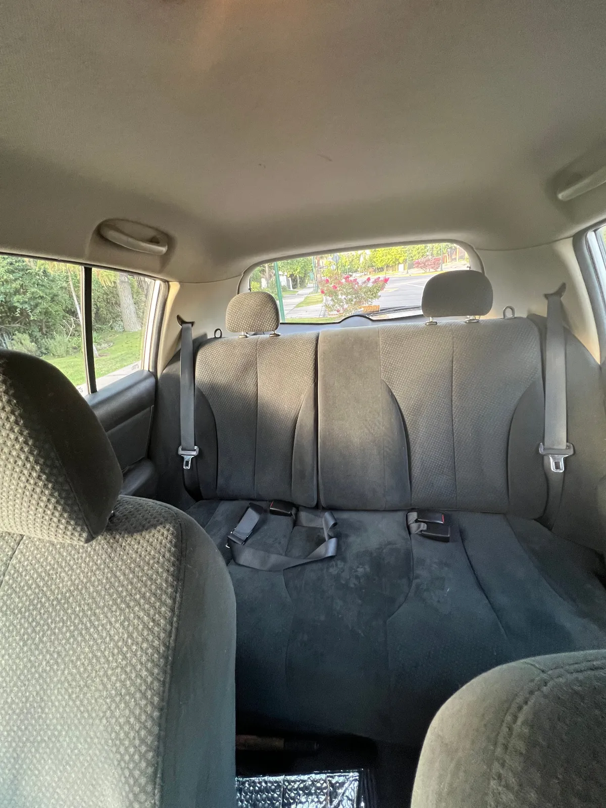 Nissan Tiida 1.6 Sedan S Ac Ll Mt 4x2 año 2011