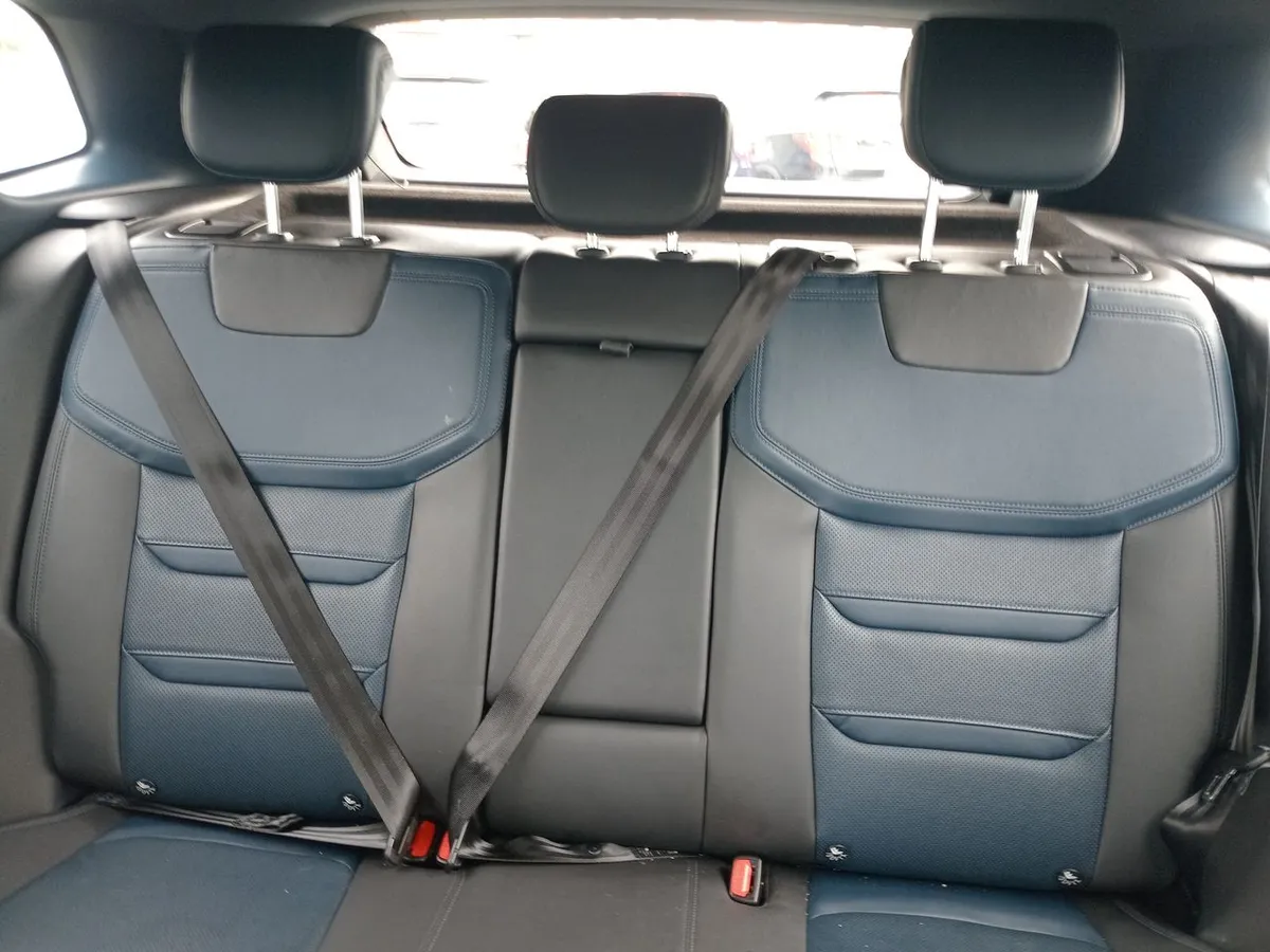 Ford Territory 1.5 Titanium 4x2 At 5p año 2025