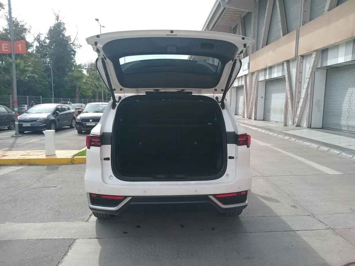 Ford Territory 1.5 Titanium 4x2 At 5p año 2025
