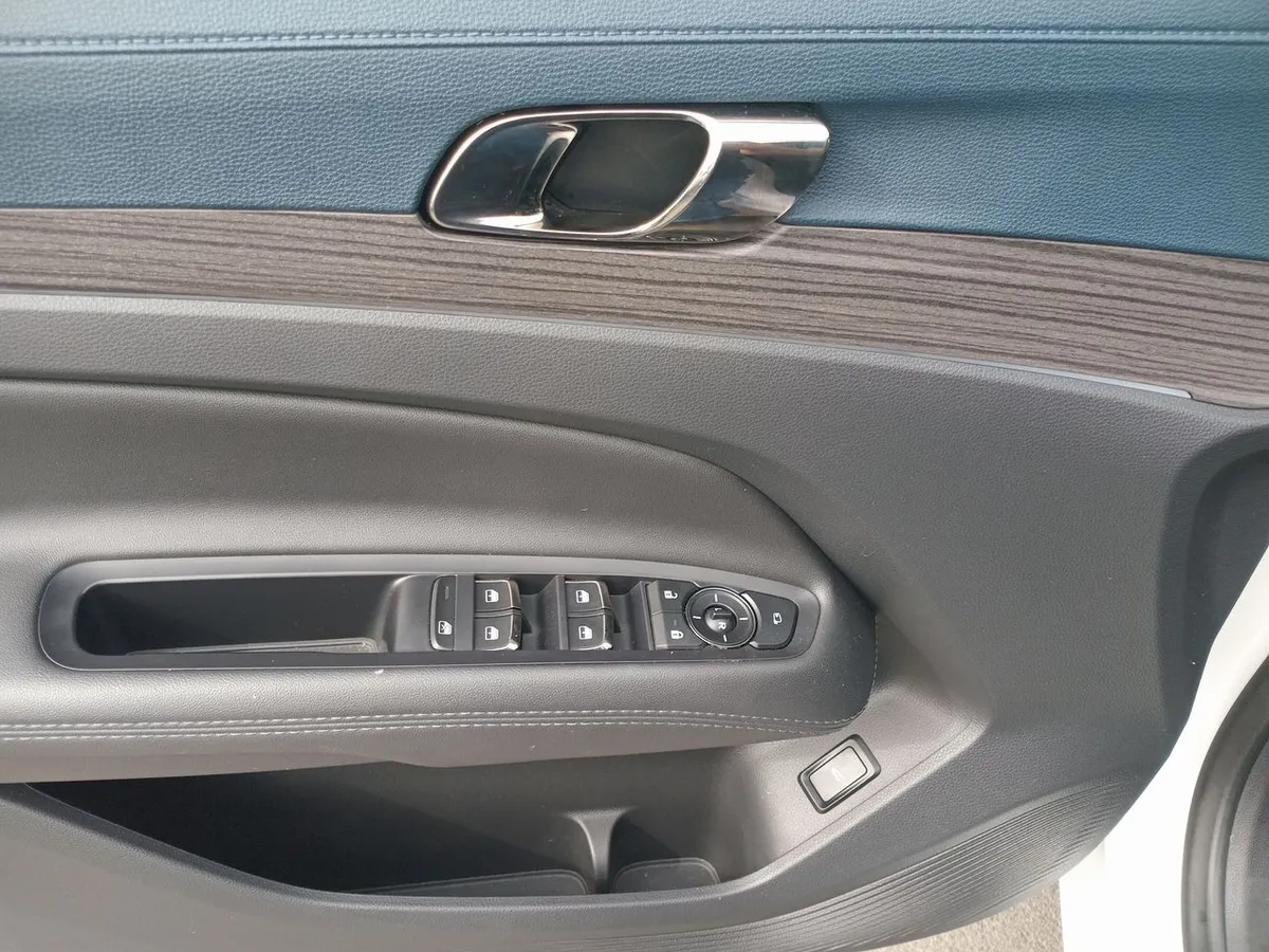 Ford Territory 1.5 Titanium 4x2 At 5p año 2025