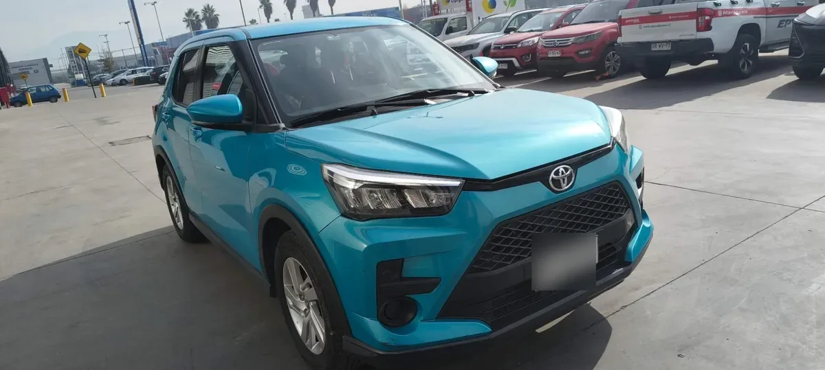 Toyota Raize 1.2 E 4x2 At 5p año 2022