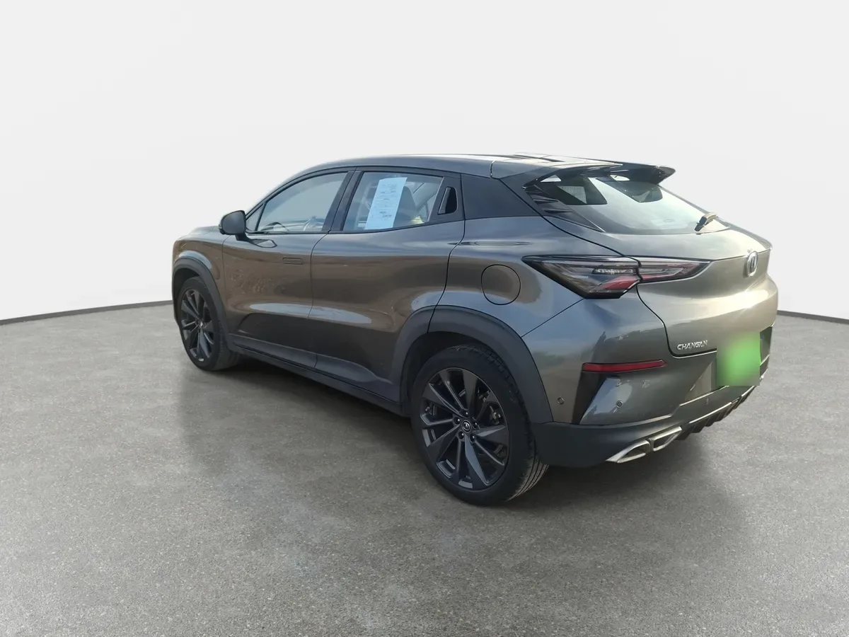 Changan Uni-T 1.5 Luxury 4x2 At 5p año 2022