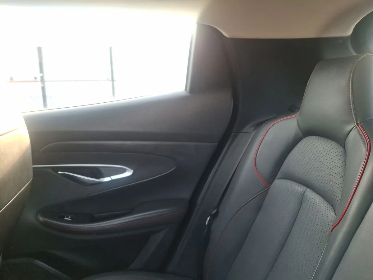 Changan Uni-T 1.5 Luxury 4x2 At 5p año 2022