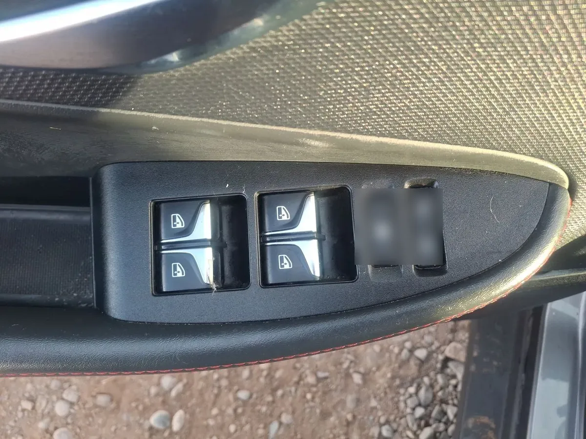 Changan Uni-T 1.5 Luxury 4x2 At 5p año 2022